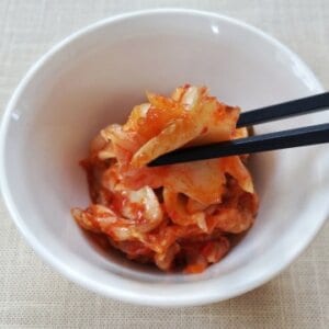 中国・韓国産キムチを食べると寄生虫に感染する可能性がある、輸入キムチは危険なのか？