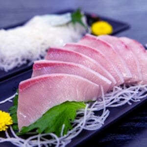 ブリに寄生虫がいても食べれるの？ブリ糸条虫の危険性